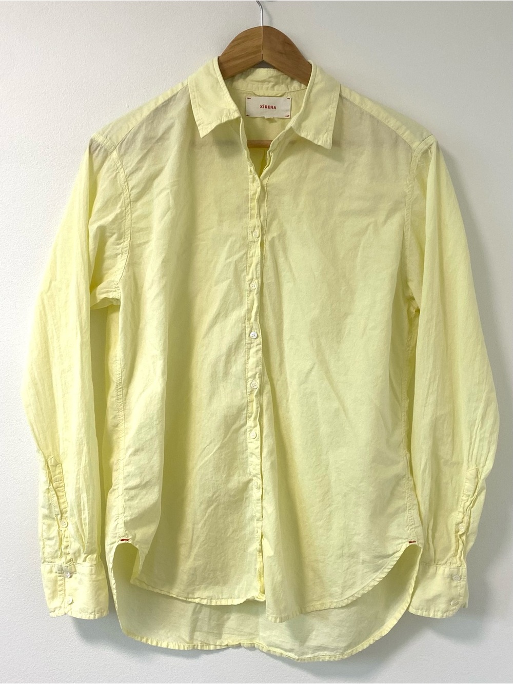 Xirena Beau Shirt Butter Yellow Moonglow Cotton Button Up Collar Light Staple XS
